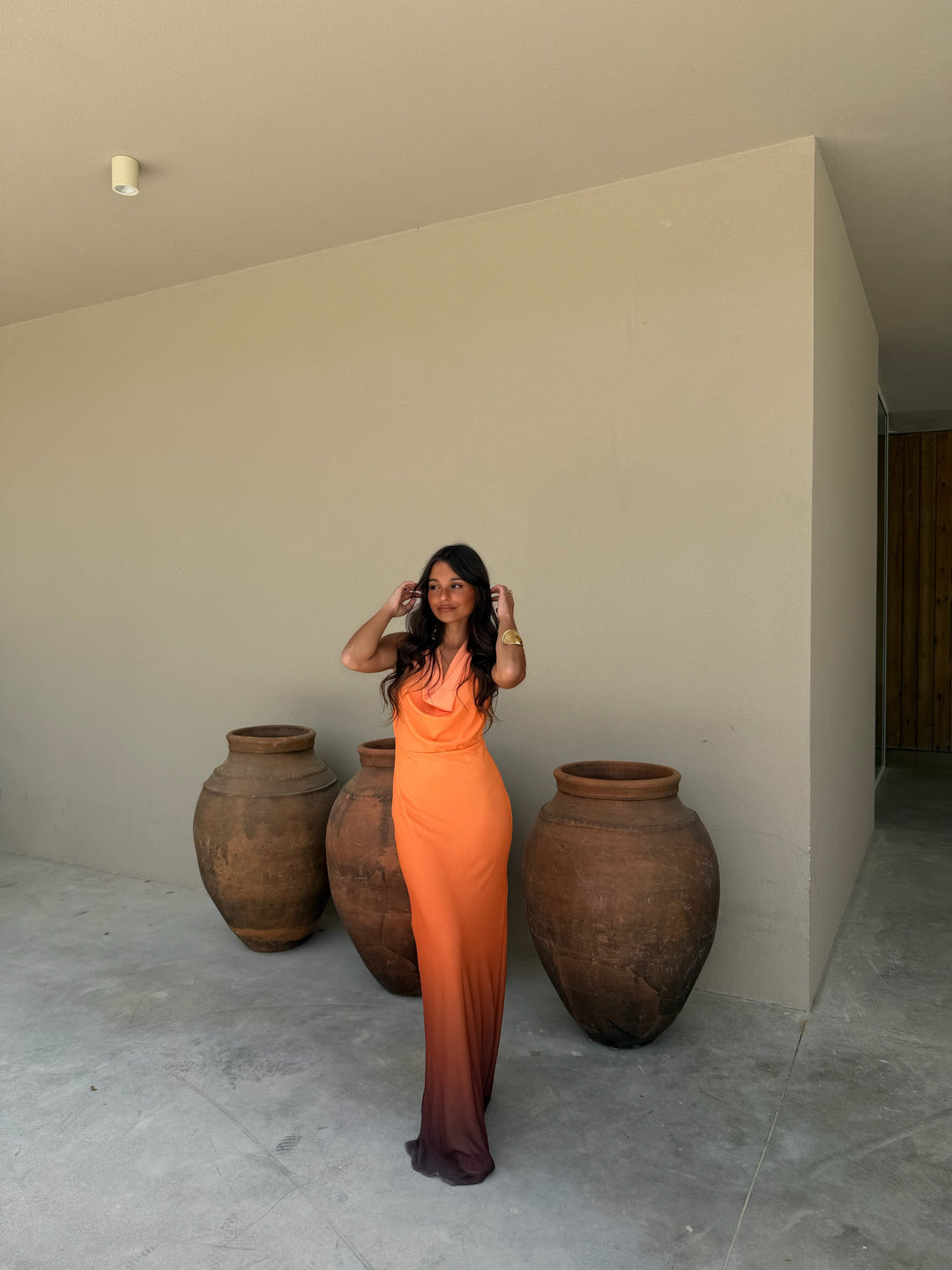 Joanna / Vestido naranja y negro