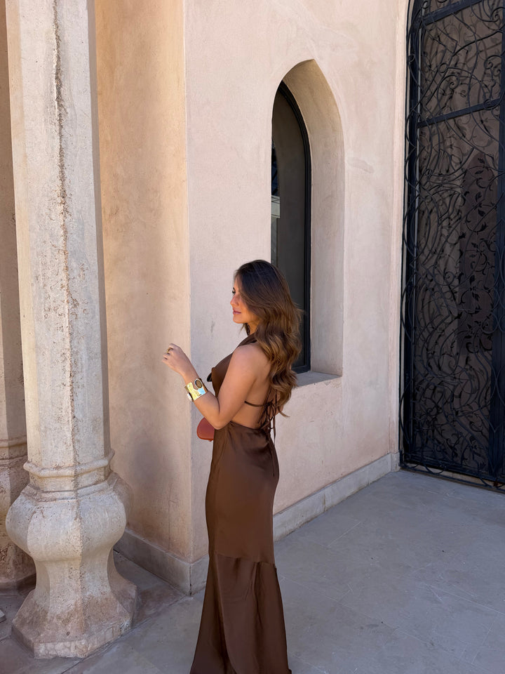 Denia / Vestido en marrón