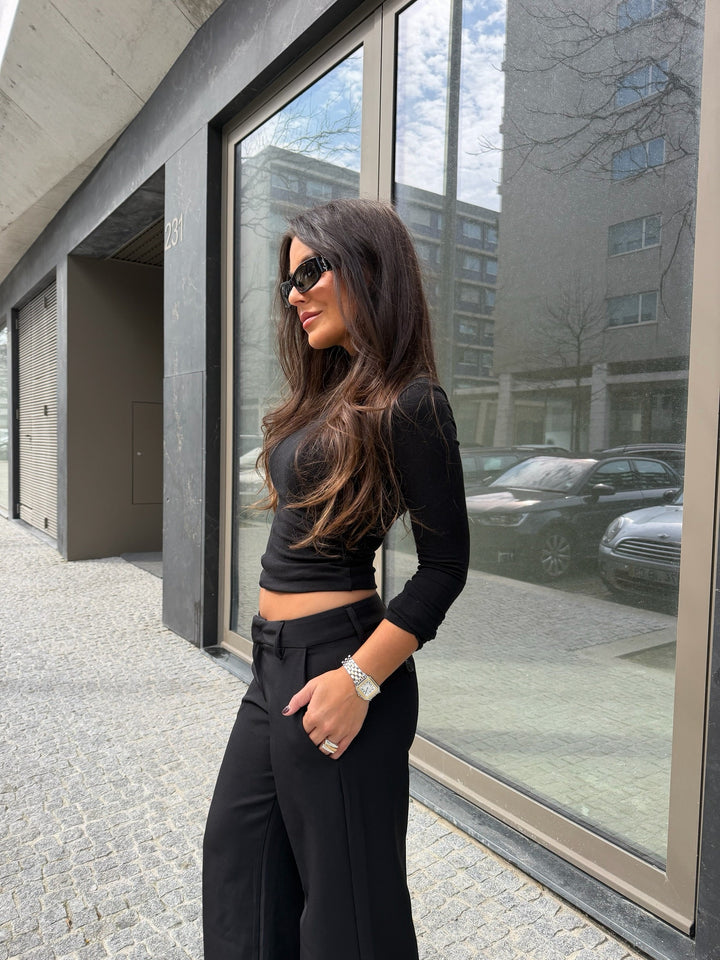Pantalones de tiro bajo Carolyn en negro