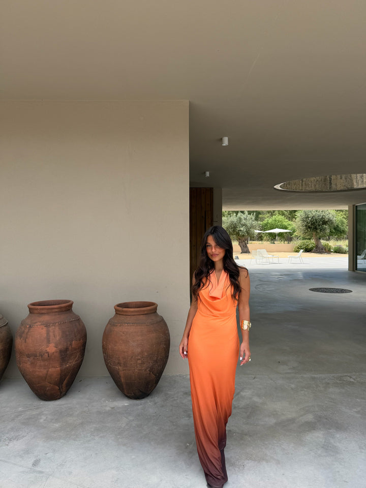 Joanna / Vestido naranja y negro