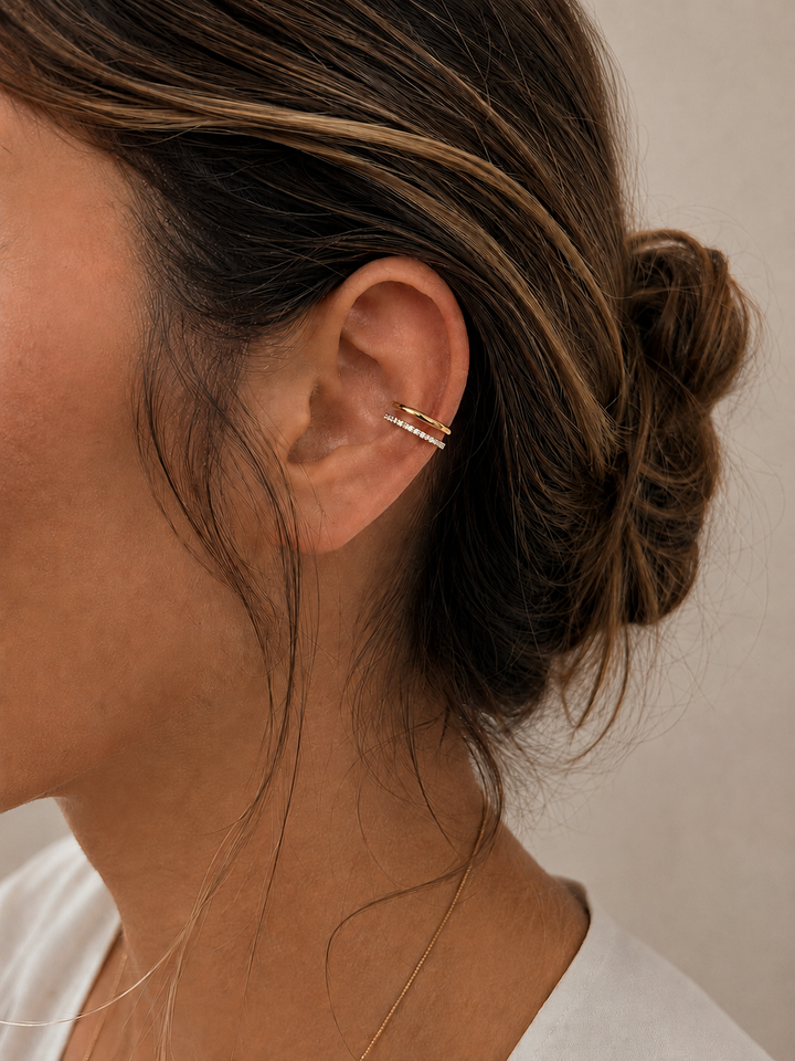 Pendiente suelto ear cuff aro brillos dorado