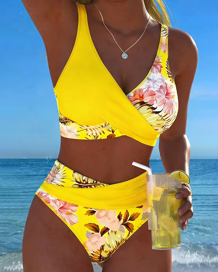 Anabel | Bikini con estampado floral en contraste y abertura