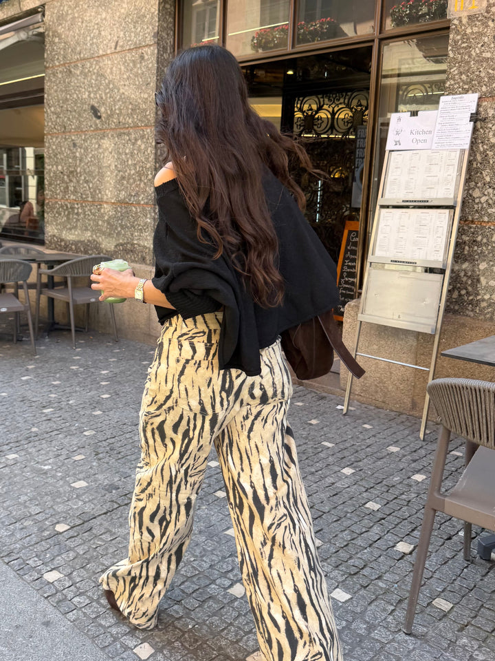 Pantalones de pierna ancha con estampado de cebra