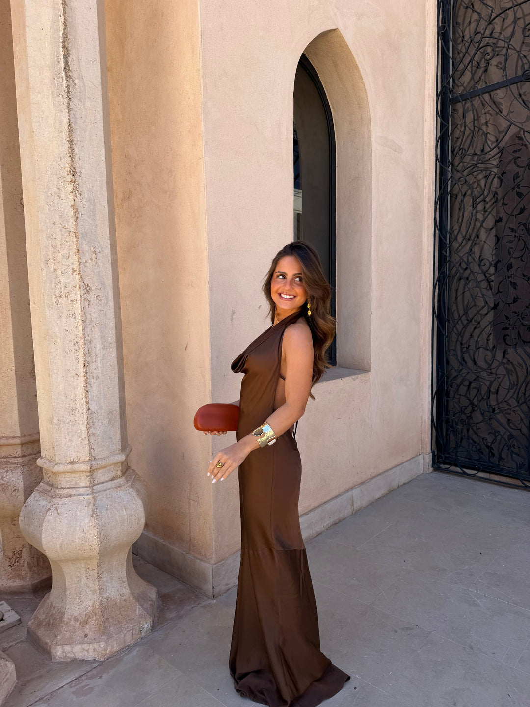 Denia / Vestido en marrón