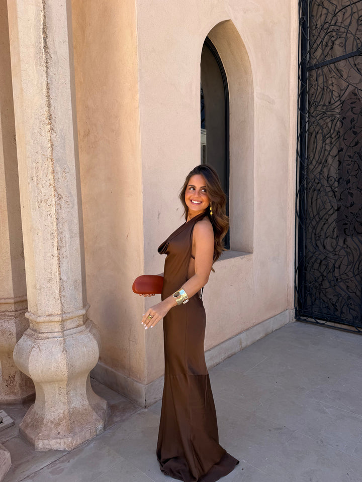Denia / Vestido en marrón