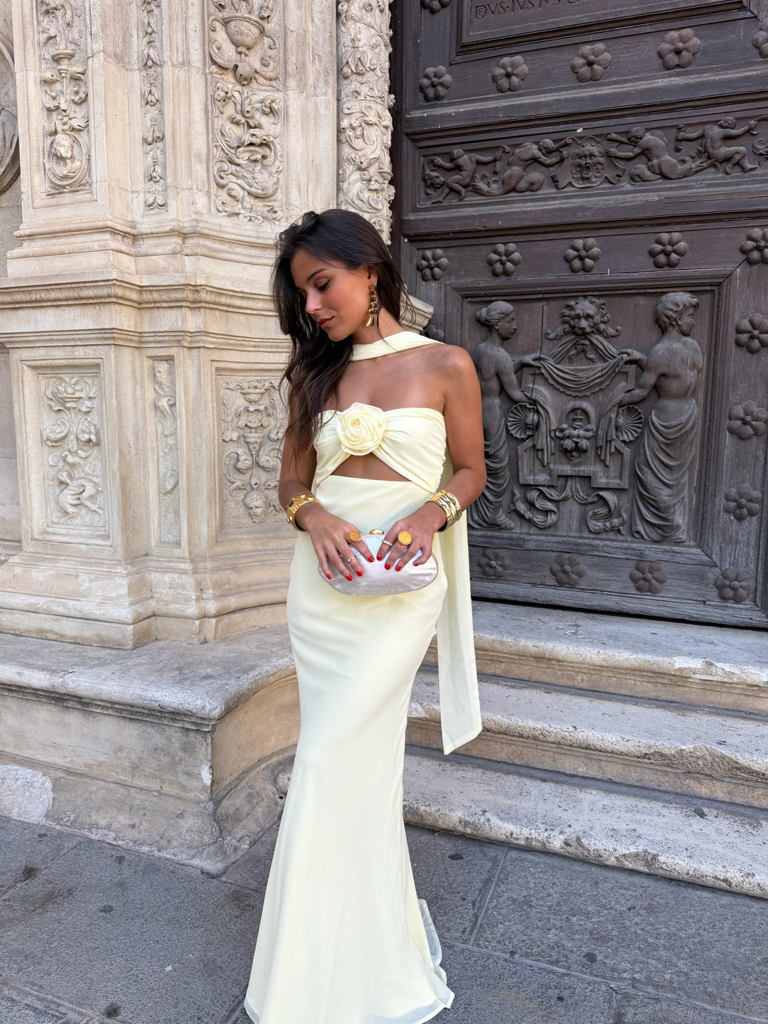 Zaira / Vestido amarillo pastel con flores