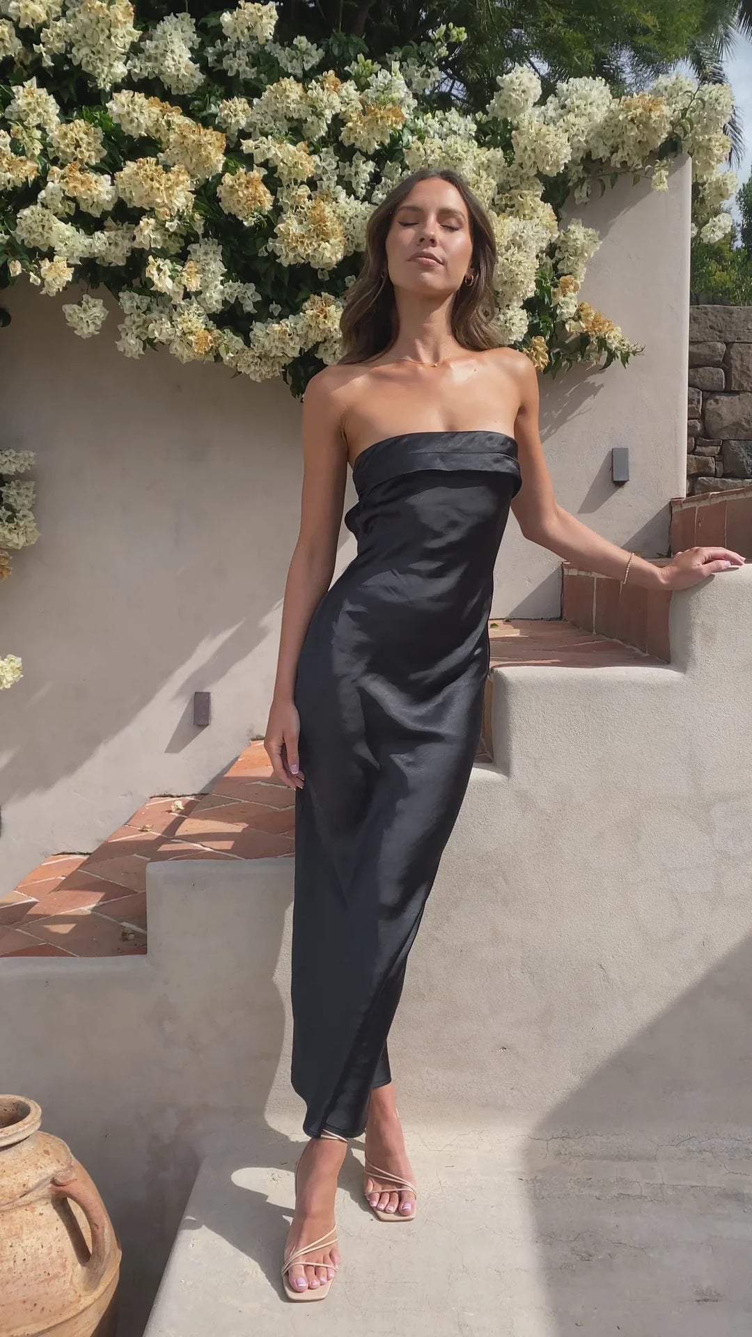 Thesa | Vestido De Satén Sin Mangas