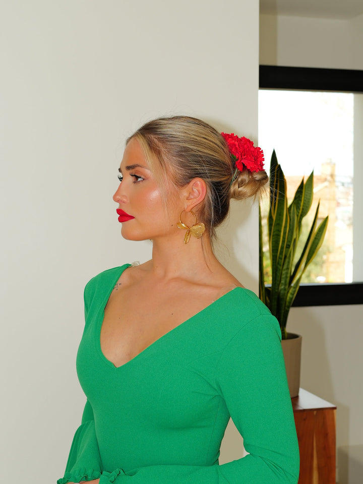 Pendientes de aros con flores dorados