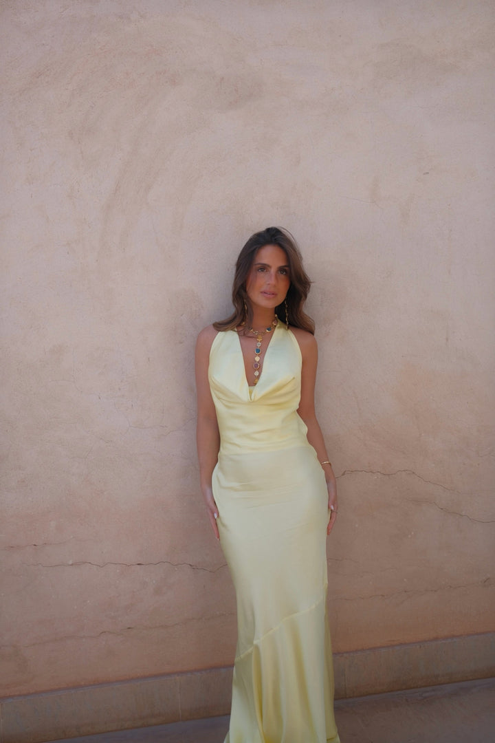 Alicante / Vestido en amarillo