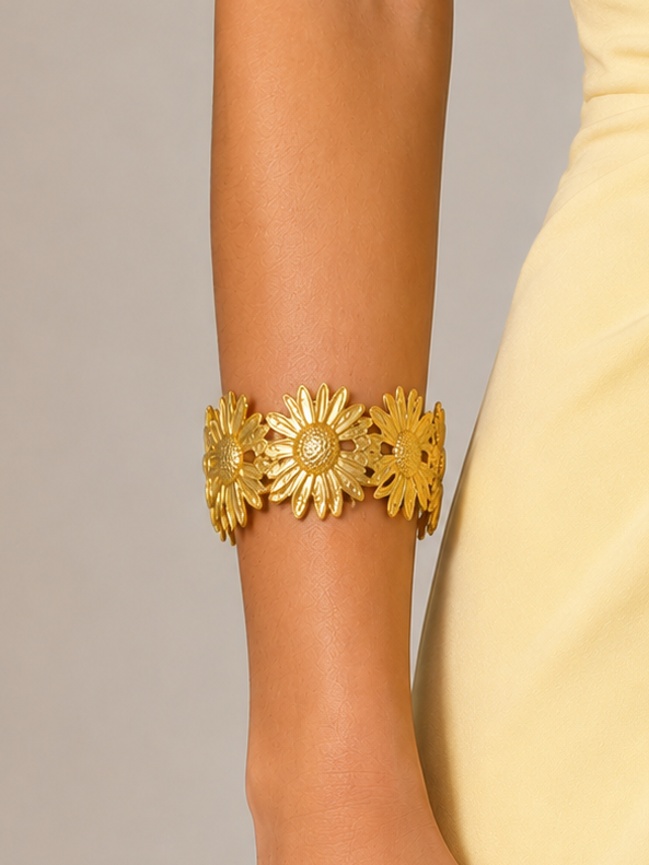 Brazalete flor picada dorado