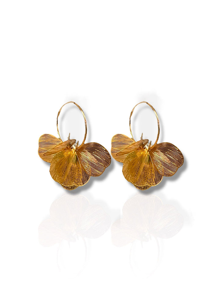Pendientes de aros con flores dorados