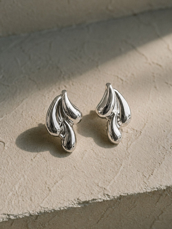Pendientes gotas plateadas