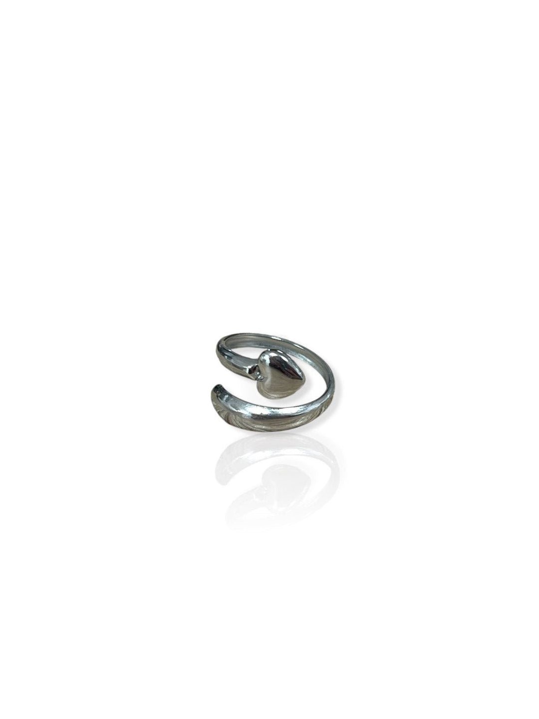Anillo corazón entrelazada plateado